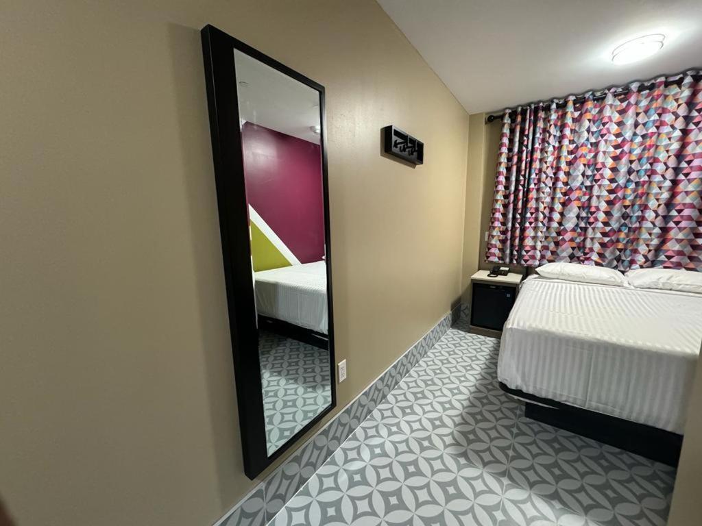 Moon Hotel Brooklyn New York City Exterior photo
